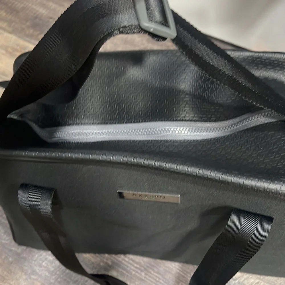 Azzaro travel bag